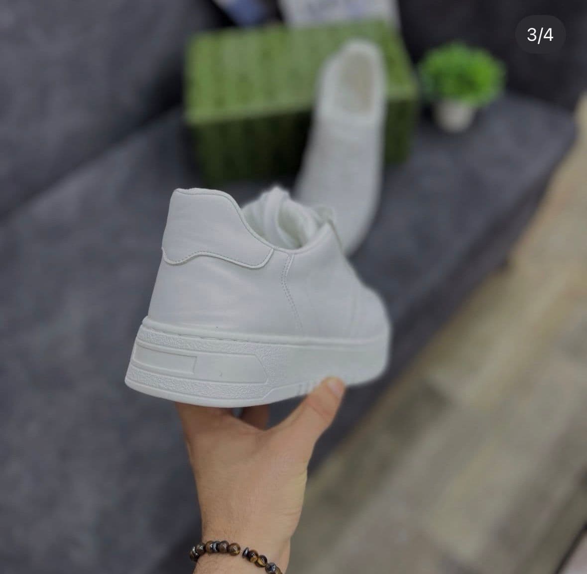 NEW WHITE SNEAKERS 2
