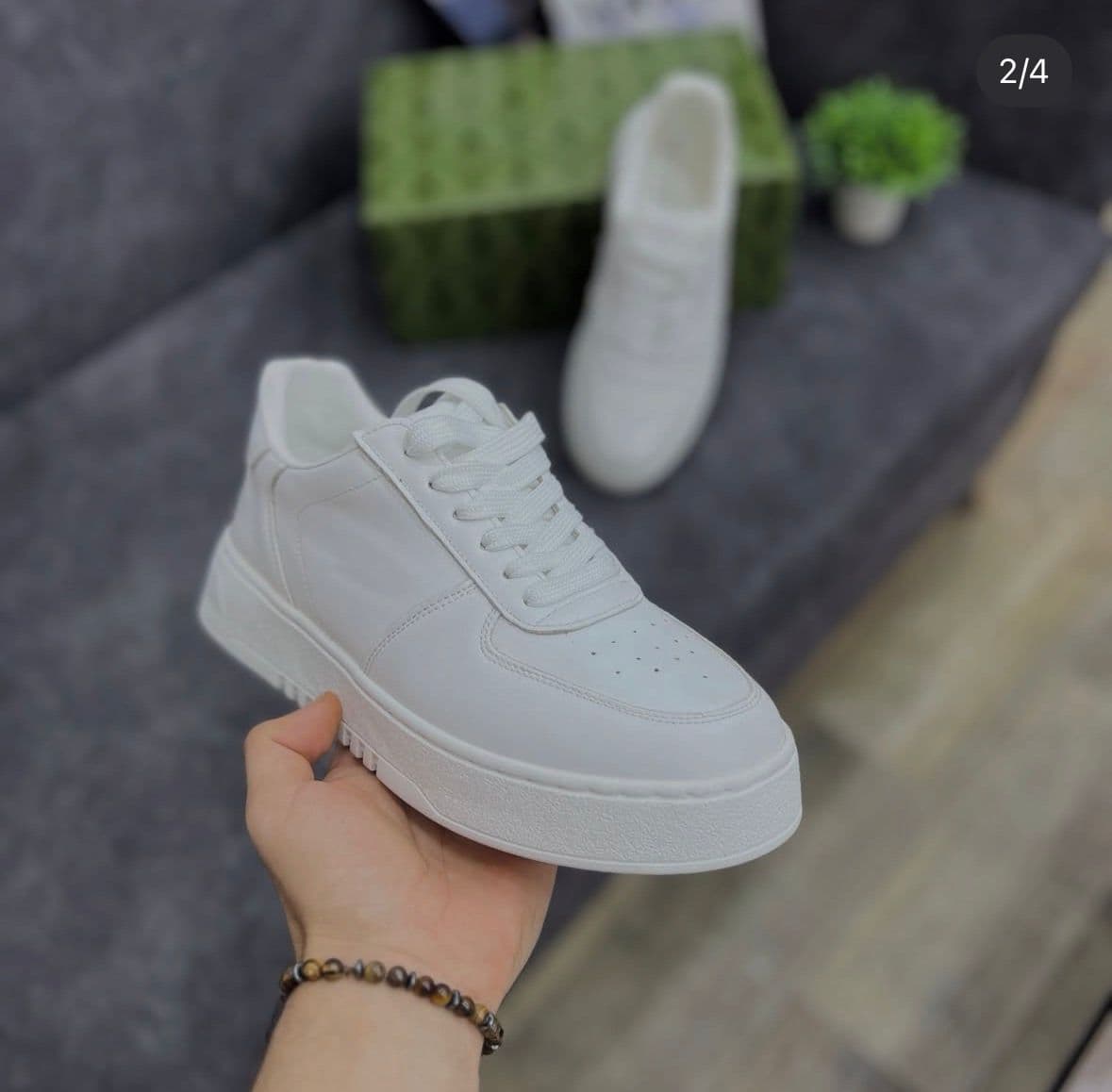 NEW WHITE SNEAKERS 3